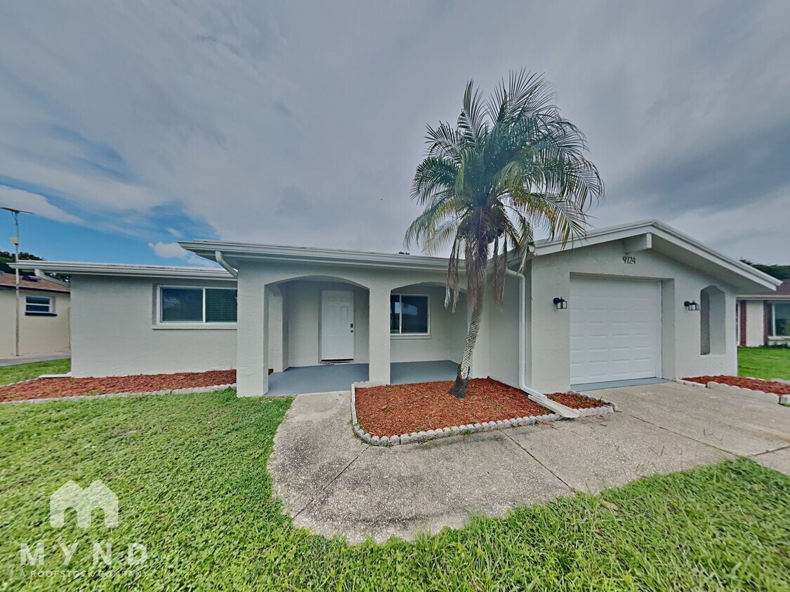 Foto principal - 9724 Lakeside Ln