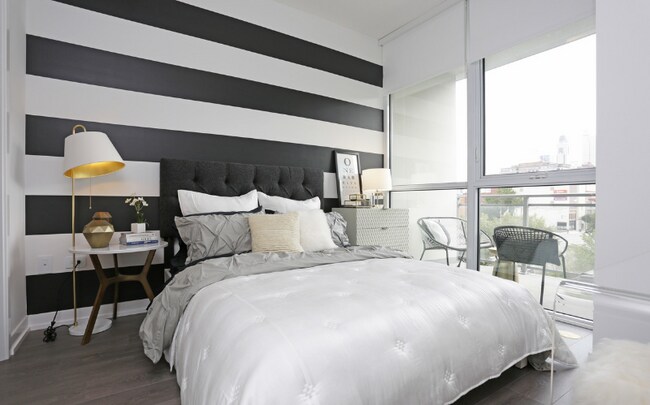 Foto del edificio - 709 N Hudson Ave