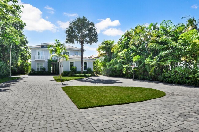 Building Photo - 109 S Atlantic Dr