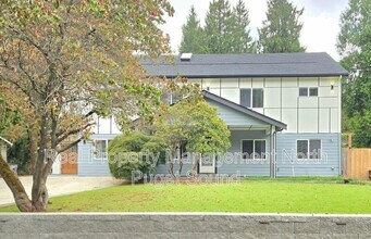 Building Photo - 19122 3rd Dr SE