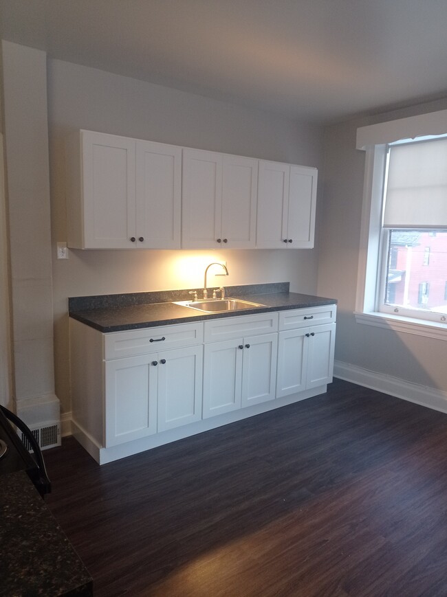 Kitchen, 2nd floor - 10 W Main St
