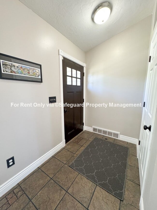 Photo - Wonderful Draper East Bench Home with Gorgeous Valley Views