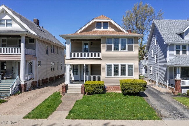 Foto del edificio - 1288 W 105th St