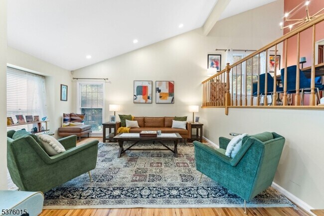 Foto del edificio - 4 Brightwood Ln