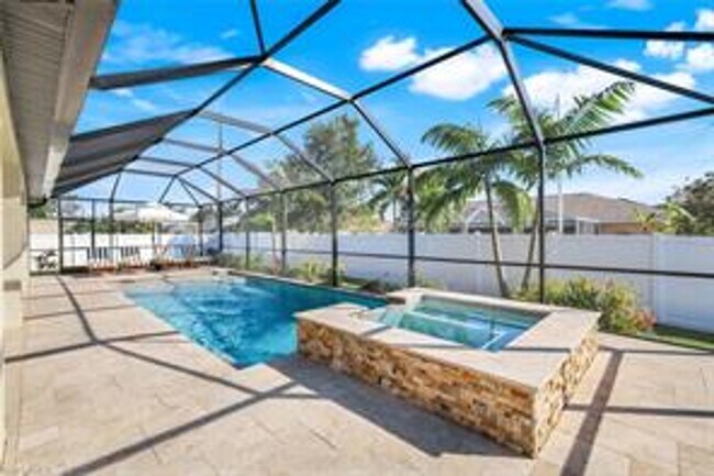 Foto del edificio - 602 SE 22nd Terrace