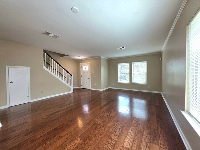 Foto del edificio - Beautiful 4 Bedroom Home for Lease!