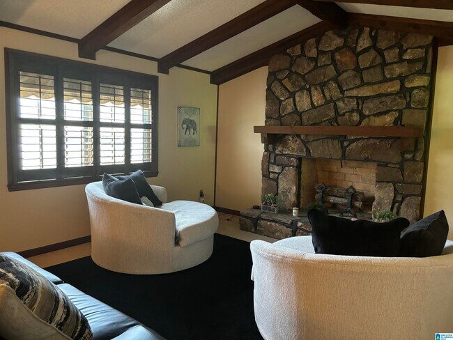 Foto del edificio - 2244 Ledgewood Cir