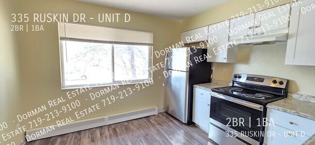 Building Photo - 335 Ruskin Dr