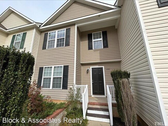 Foto del edificio - 3 br, 2.5 bath House - 401 Whitehall Court