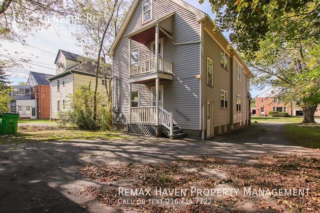 Building Photo - 1483 Gensee Rd #1/DN, S. Euclid - Spacious...