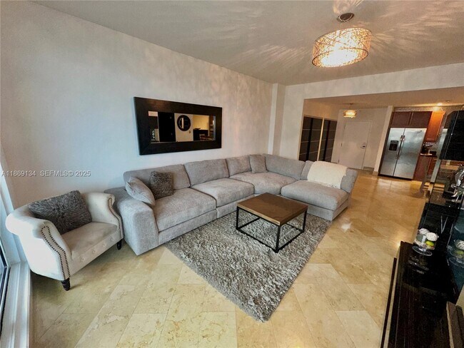 Foto del edificio - 2301 Collins Ave