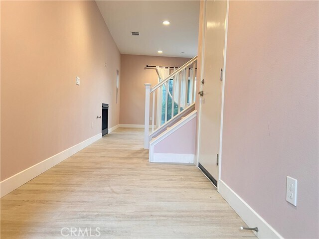Building Photo - 4424 Lilac Cir