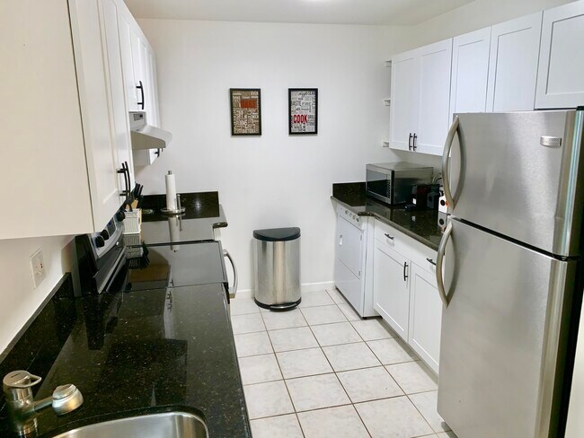 Foto del edificio - 2020 Greenview Shores Blvd