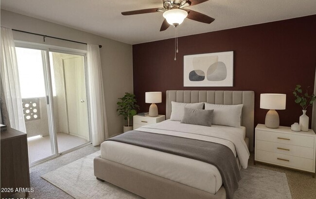 Building Photo - 1880 E Morten Ave