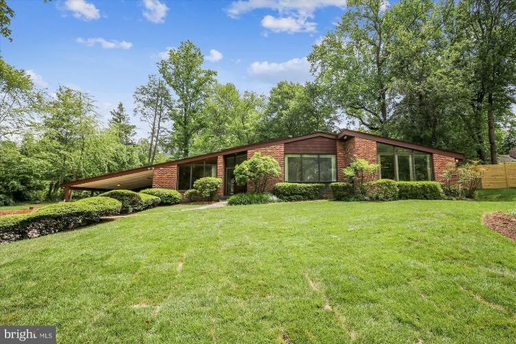 1703 Woodman Dr, McLean, VA 22101 House for Rent in McLean, VA