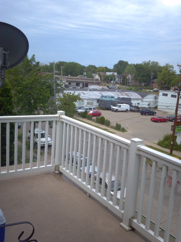 Building Photo - 2087 Winnebago St