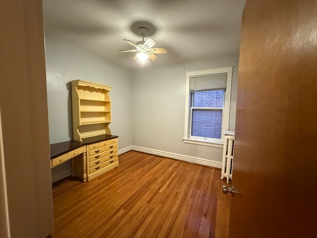 Foto del edificio - 3650 Dover Pl