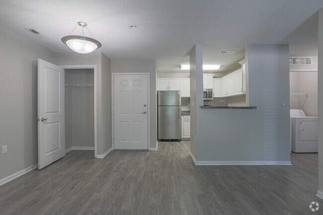 2HAB, 1BA - Sala de estar - Dunlap Falls Apartments