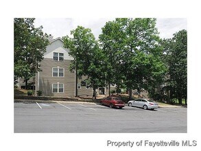 Building Photo - 6792 Willowbrook Dr