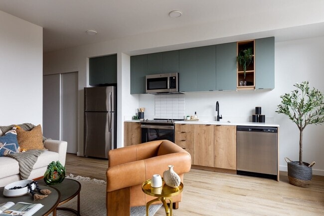 Building Photo - Strata