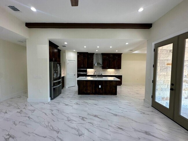 Foto del edificio - 904 Wooten St