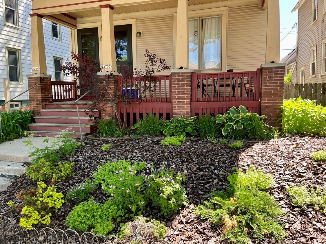 2732 N Fratney St, Milwaukee, WI 53212 Townhome Rentals in Milwaukee