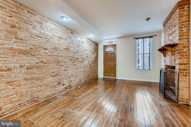 Foto del edificio - 411 Sanders St