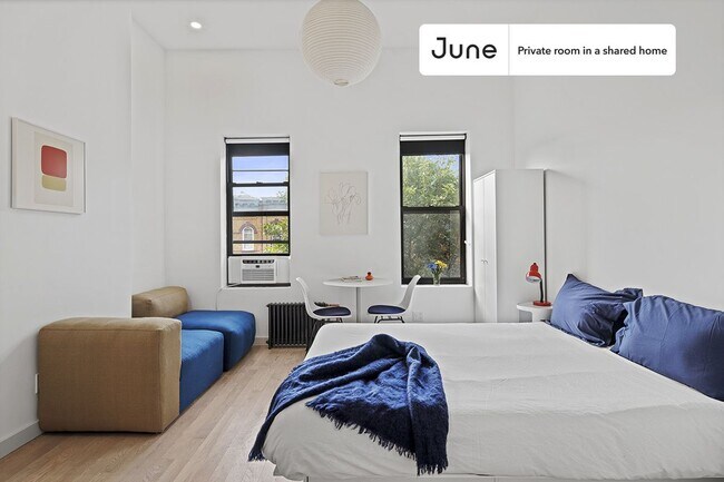 Foto del edificio - Room in Shared 3 bed/3 bath home