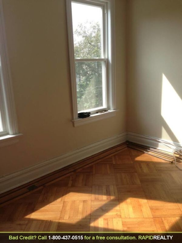 Foto principal - 72-40 67th Pl