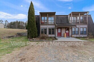 Building Photo - 588 Ray Hill Rd