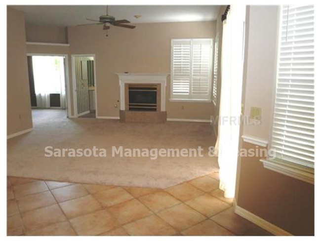 Building Photo - 8983 Misty Creek Dr