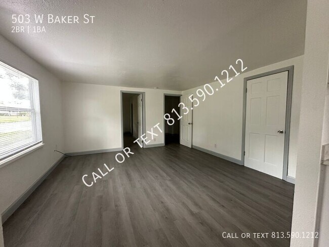 Foto del edificio - 503 W Baker St