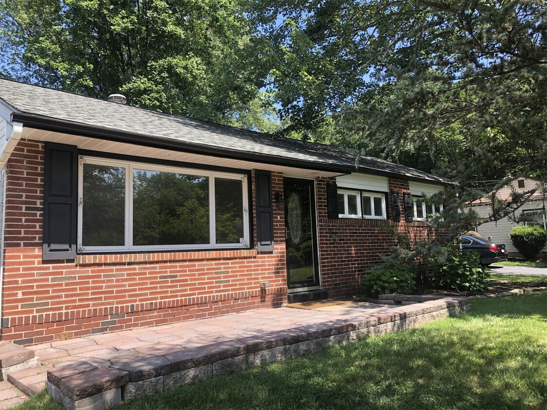 439 Marion Ave, Lower Gwynedd Township, PA 19002 House Rental in