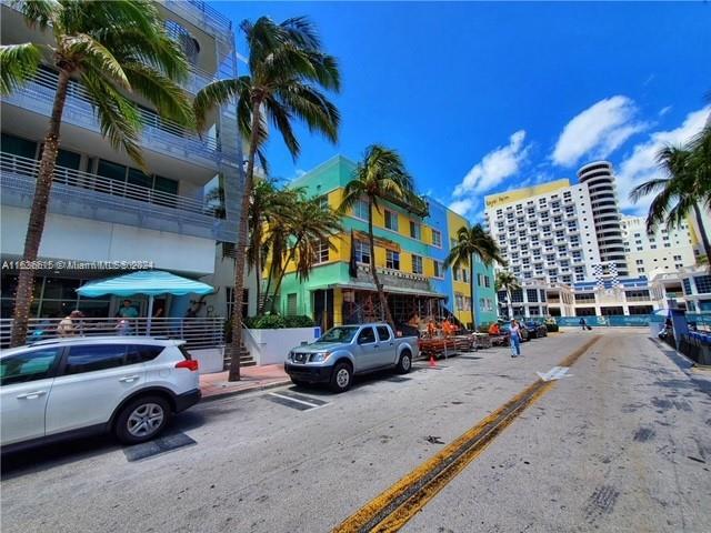 Primary Photo - 1460 Ocean Dr