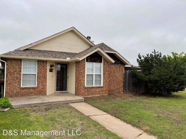 Building Photo - 2 br, 2 bath House - 2101 S. Robinson