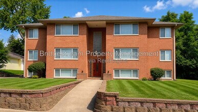 Building Photo - 917 Cherry Dr