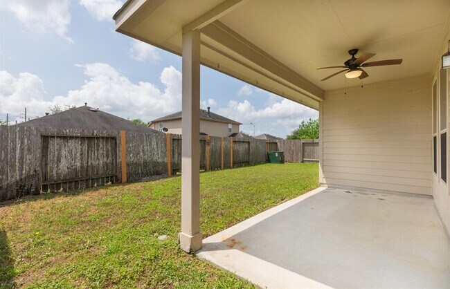 Foto del edificio - 7435 Boerne Creek Dr