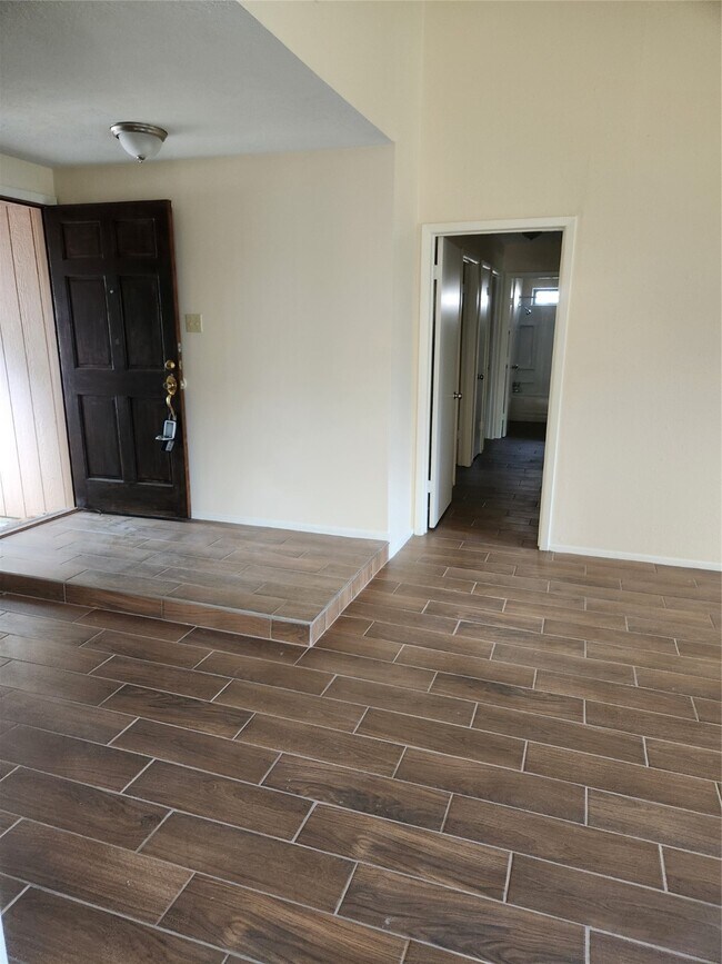 Foto del edificio - 4414 Adonis Dr