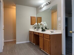 Building Photo - 6614 Amberfield Ln