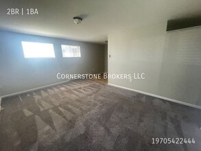 Building Photo - 219 Applewood Ct