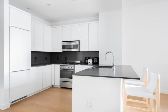 Foto del edificio - 2 bedroom in NEW YORK NY 10038