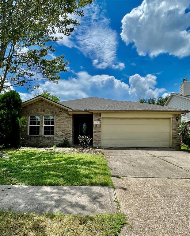 Building Photo - 9711 Golden Park Ln