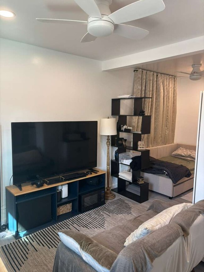 Building Photo - 4261 Eta St