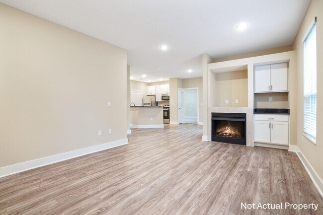 Foto del edificio - 5080 Aspen Pine Blvd