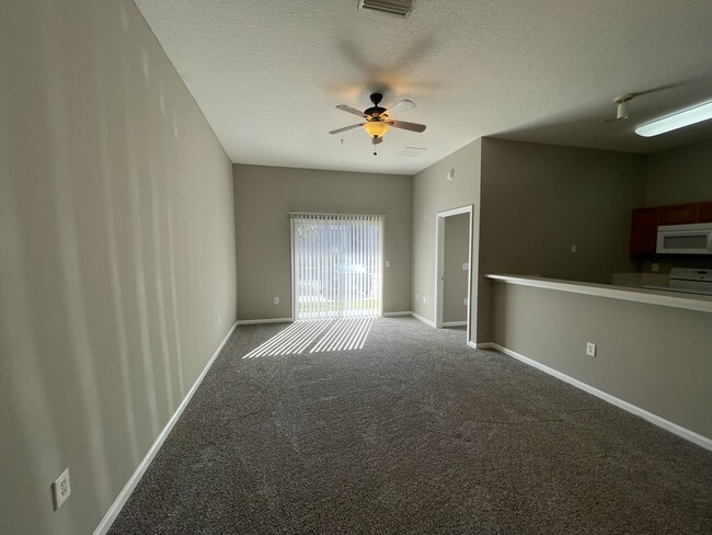 Building Photo - 6081 Maggies Cir
