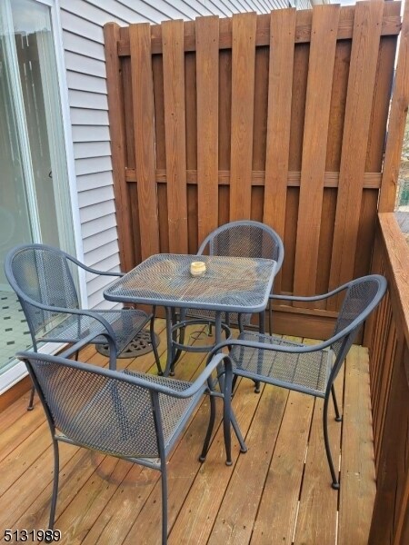 Foto del edificio - 304 Mercer Ct