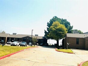 Building Photo - 4480 Chaha Rd