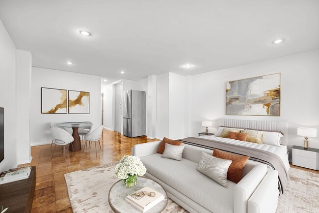 Photo - 240 E 35th St Apartment