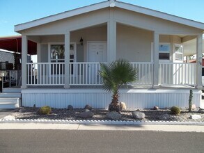 Building Photo - 9427 E University Dr