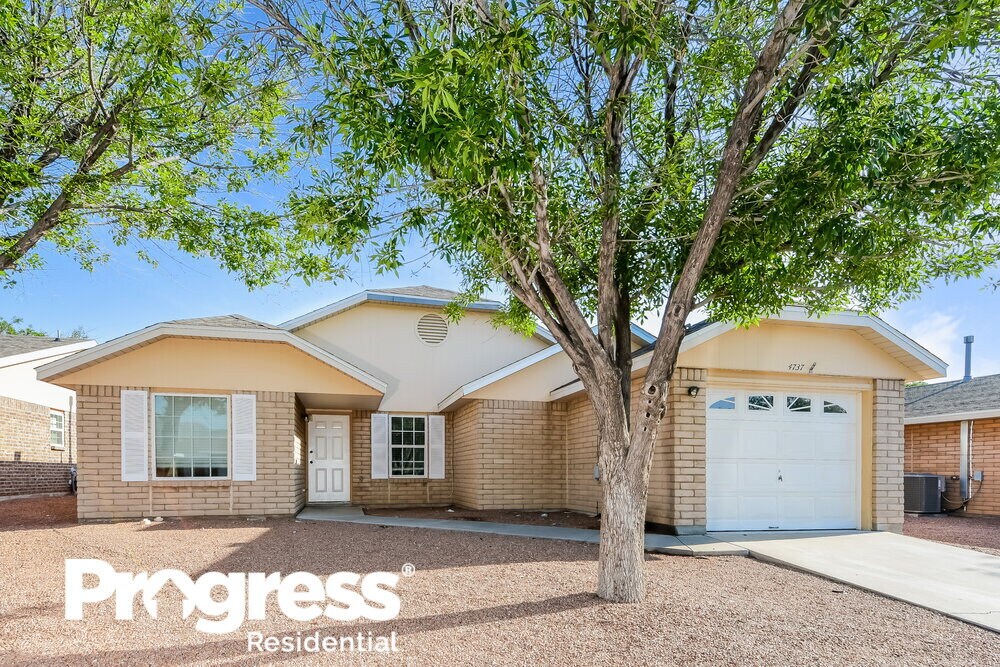 Primary Photo - 4737 Loma Blanca Dr